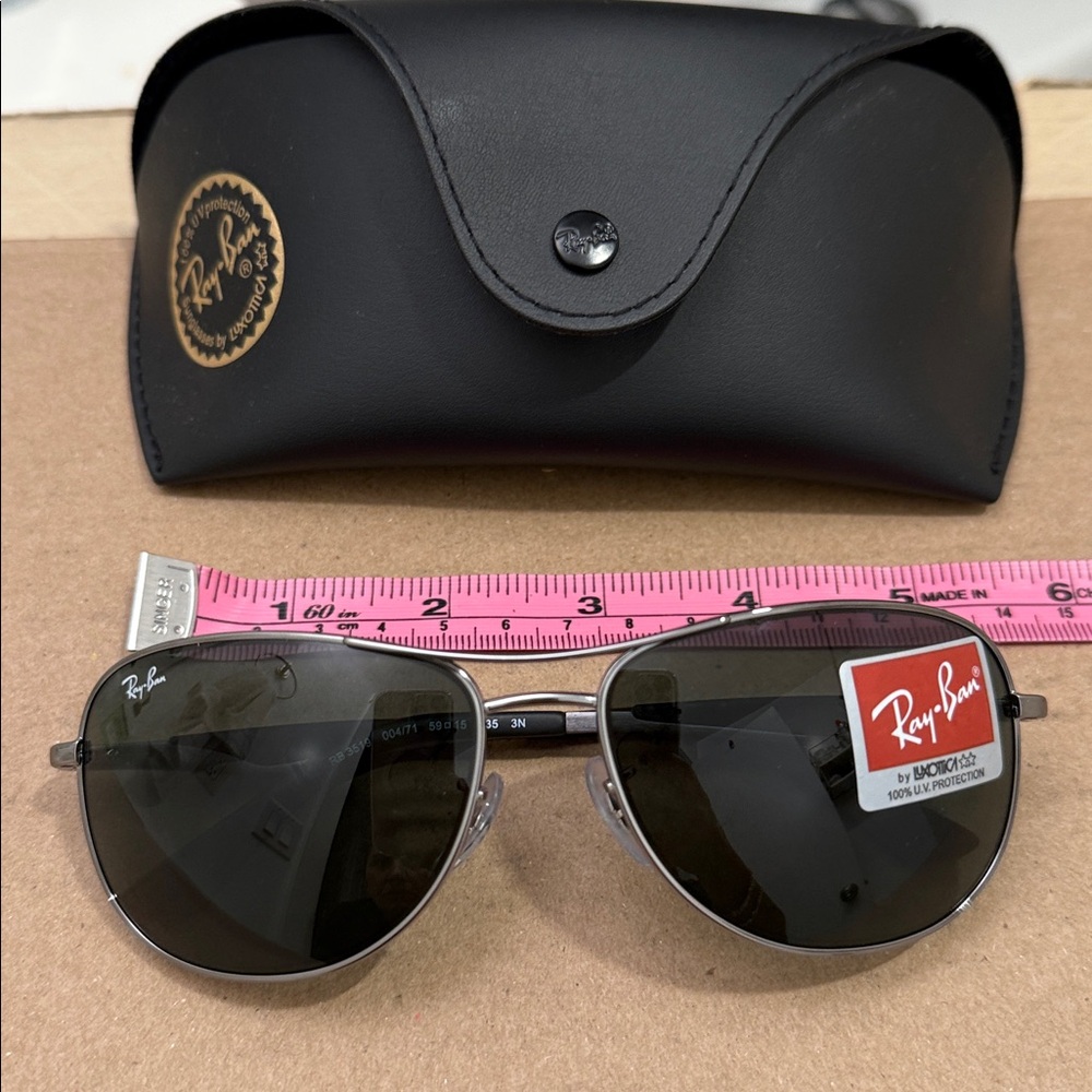 Ray-ban Sunglasses - Picture 3 of 10